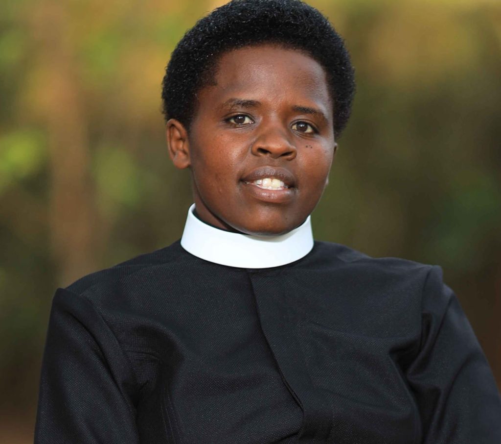 VEN REV SARAH ABAREEBA